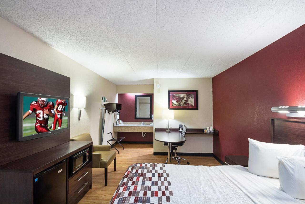 Motel Red Roof Minneapolis - - Wayzata 2*